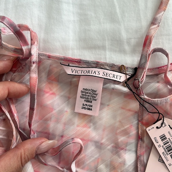 NWT Victoria’s Secret pink 2 piece set - Picture 6 of 7